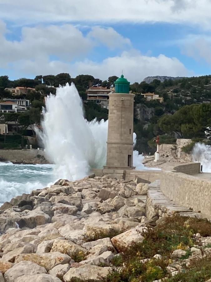 Cassis et ses merveilleuses Calanques Extérieur photo