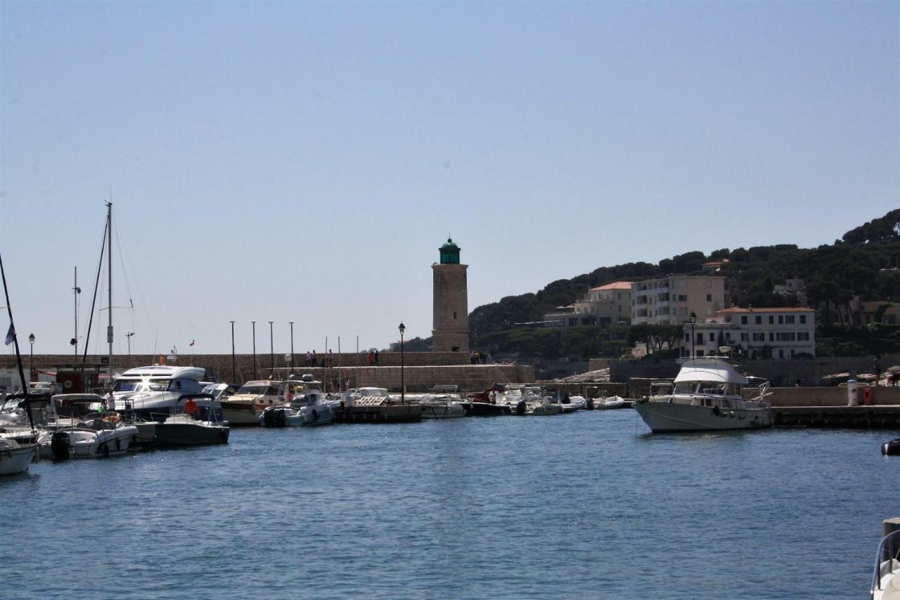 Cassis et ses merveilleuses Calanques Extérieur photo